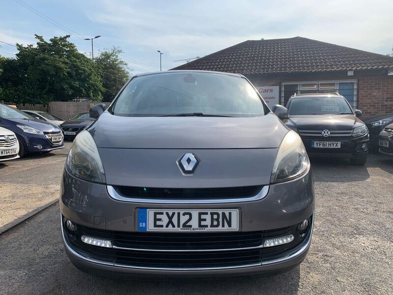 RENAULT GRAND SCENIC