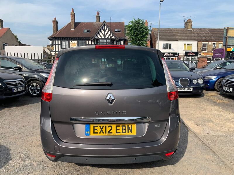 RENAULT GRAND SCENIC