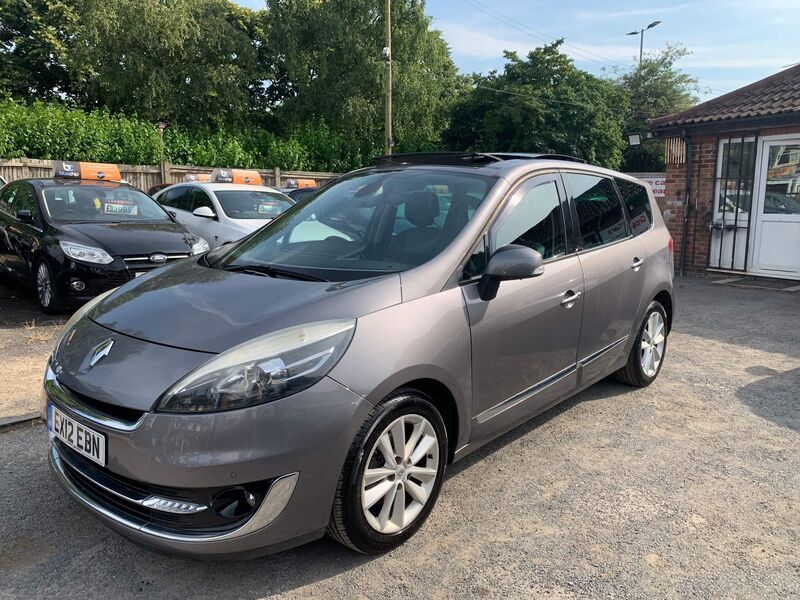 RENAULT GRAND SCENIC