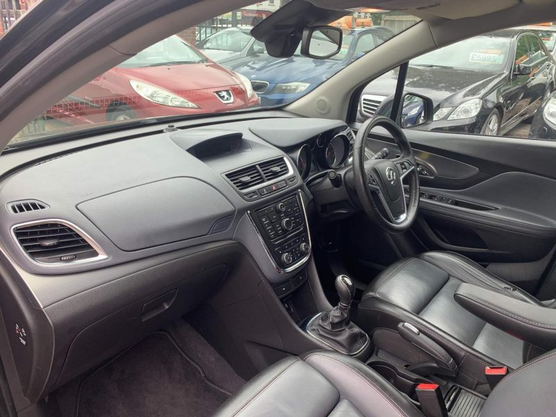 VAUXHALL MOKKA