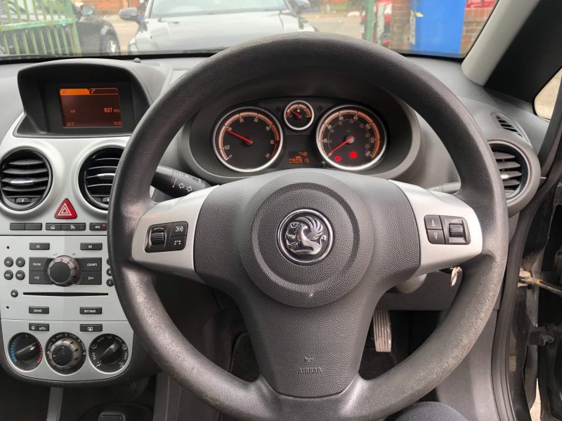 VAUXHALL CORSA