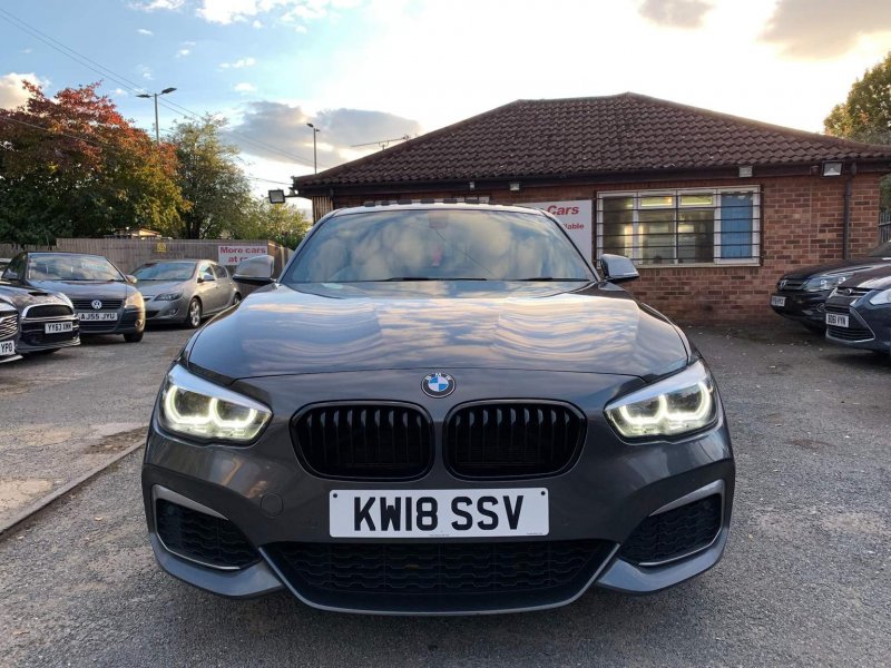 BMW 1 SERIES