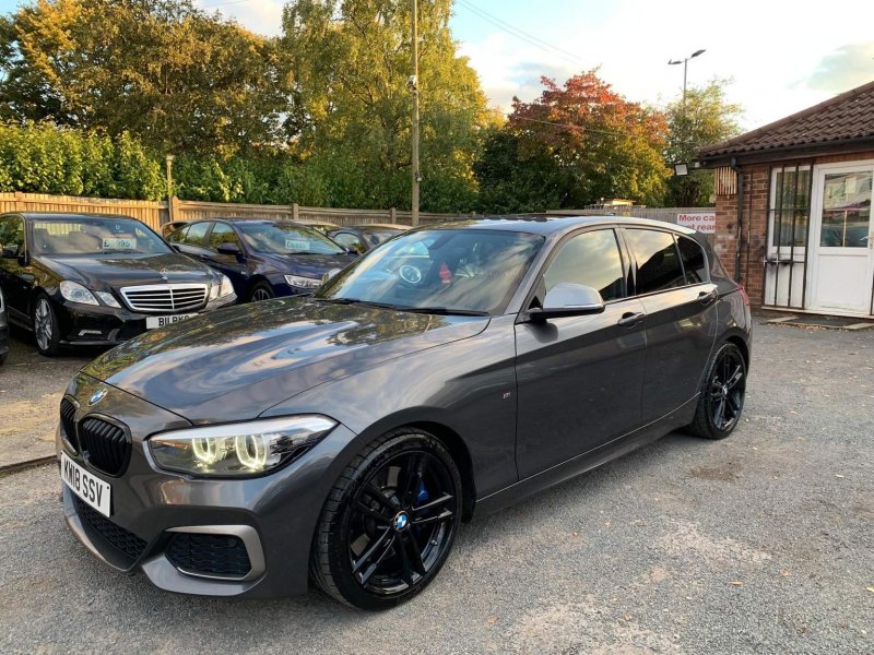 BMW 1 SERIES