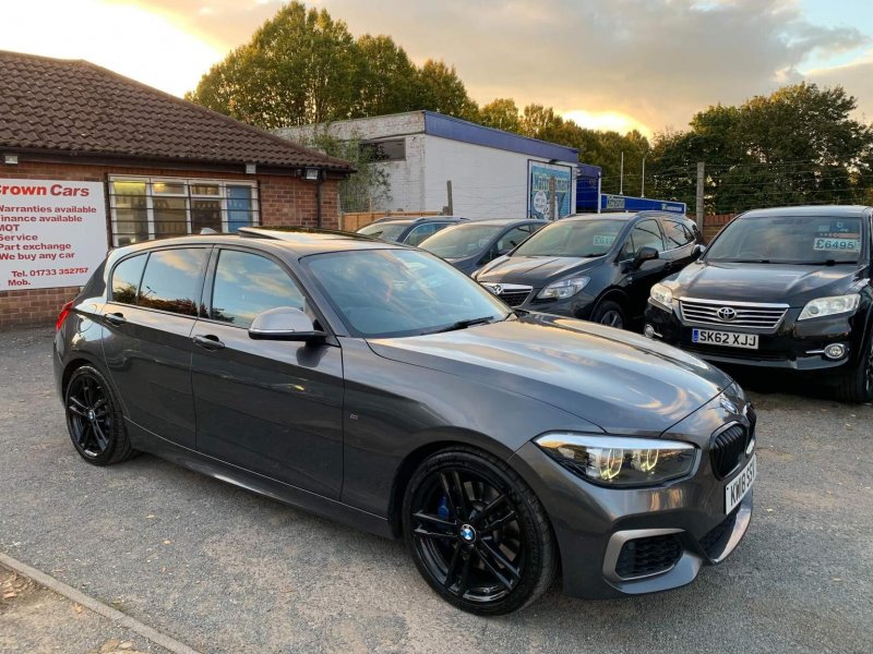 BMW 1 SERIES