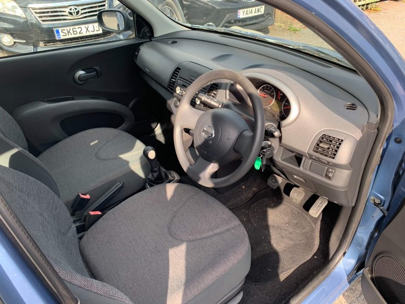 NISSAN MICRA