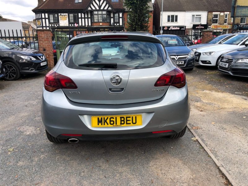 View VAUXHALL ASTRA 2.0 CDTi ecoFLEX SRi Euro 5 (s/s) 5dr