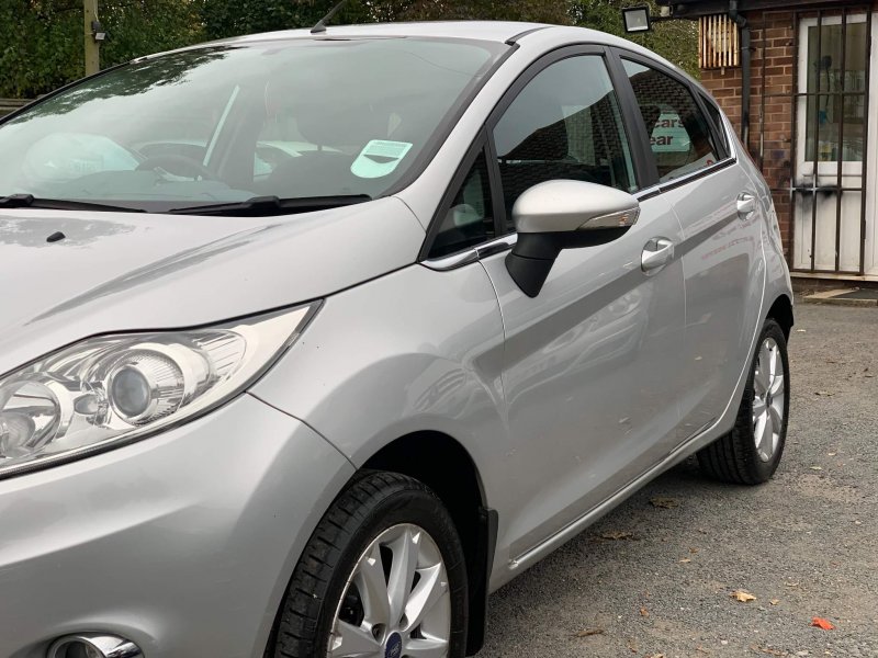 FORD FIESTA