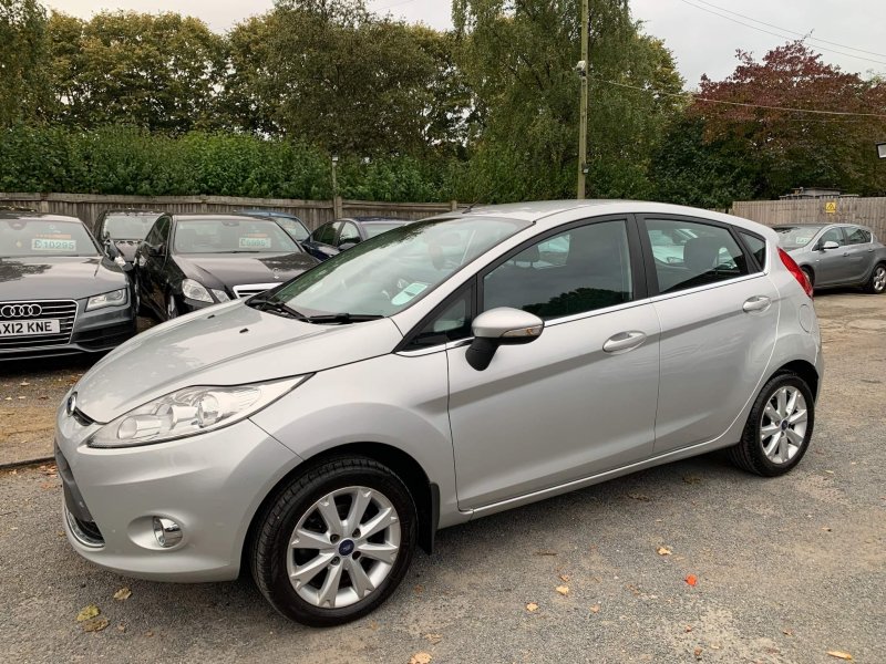 FORD FIESTA