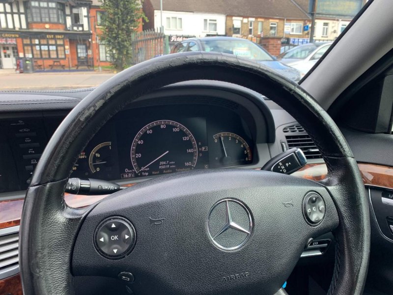 MERCEDES-BENZ S CLASS
