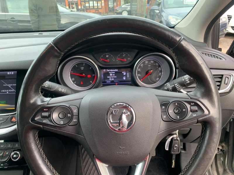 VAUXHALL ASTRA