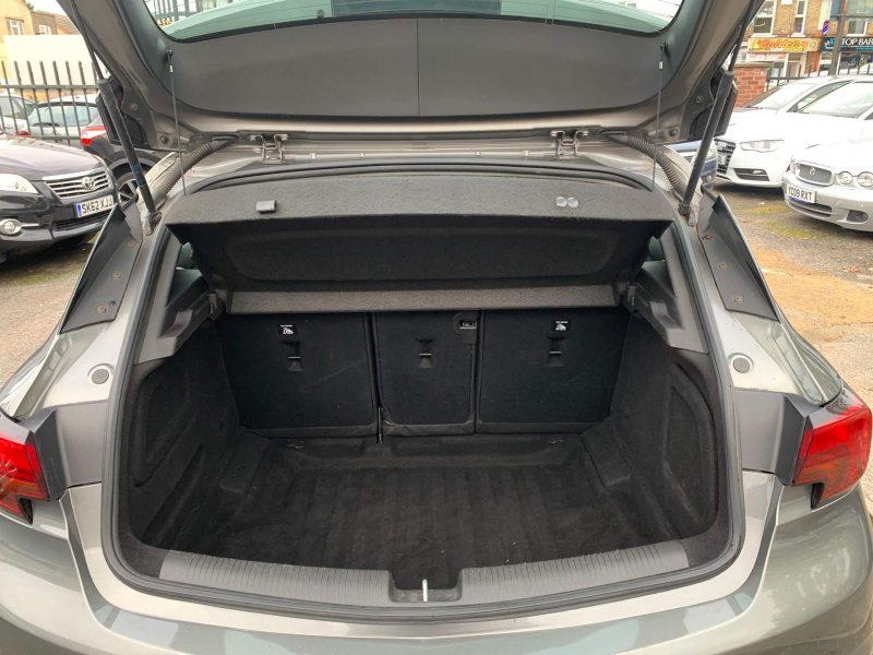 VAUXHALL ASTRA