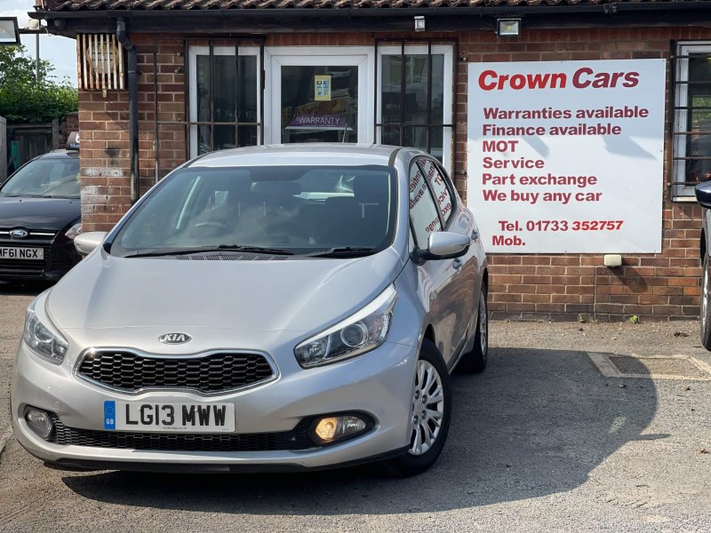View KIA CEED 1.6 CRDi EcoDynamics 1 Euro 5 (s/s) 5dr