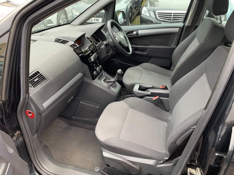VAUXHALL ZAFIRA
