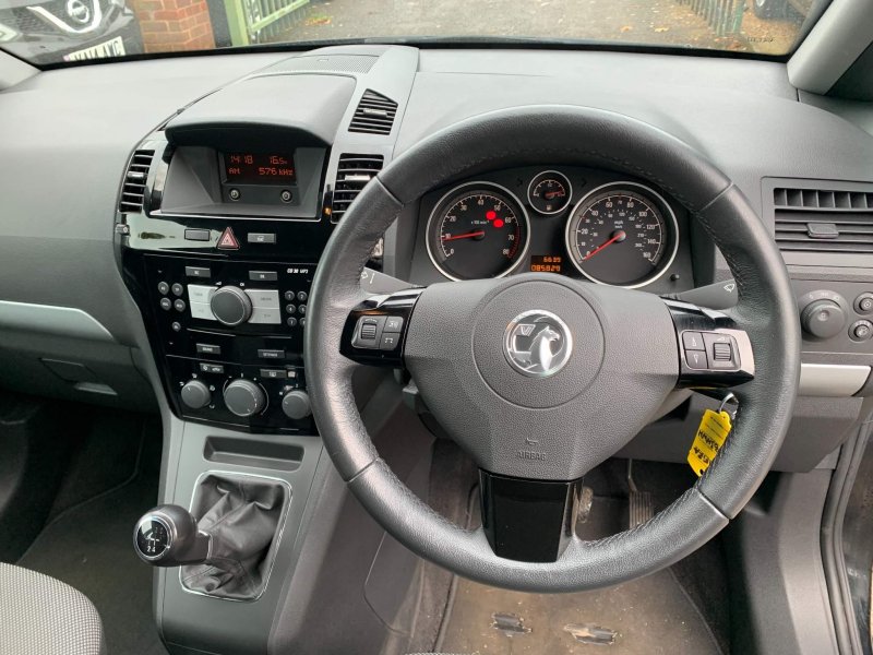 VAUXHALL ZAFIRA