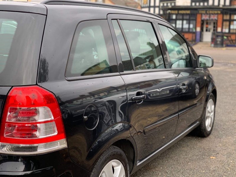 VAUXHALL ZAFIRA