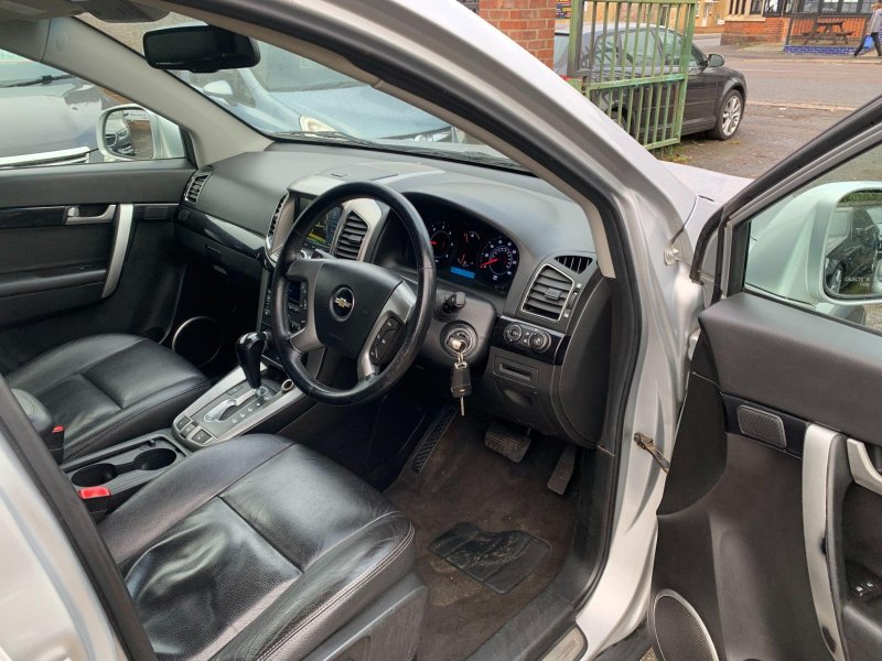 CHEVROLET CAPTIVA