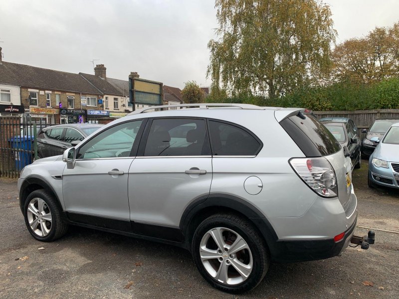 CHEVROLET CAPTIVA