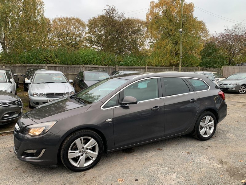 VAUXHALL ASTRA