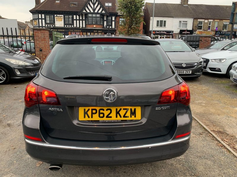VAUXHALL ASTRA