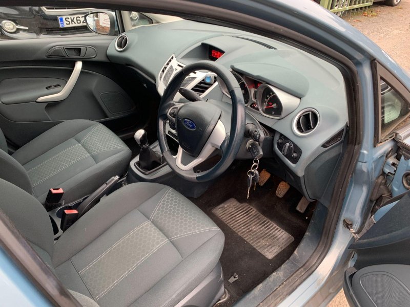 FORD FIESTA