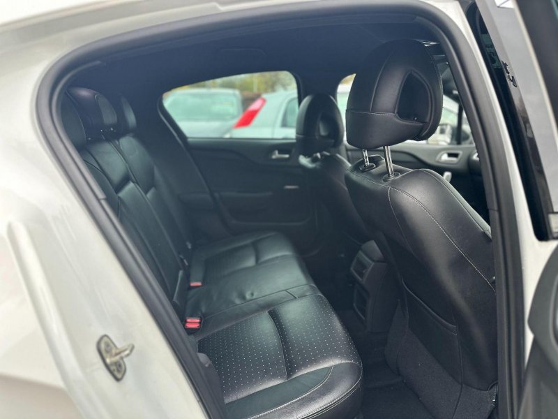 DS AUTOMOBILES DS 4 CROSSBACK