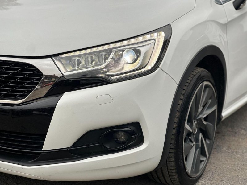 DS AUTOMOBILES DS 4 CROSSBACK
