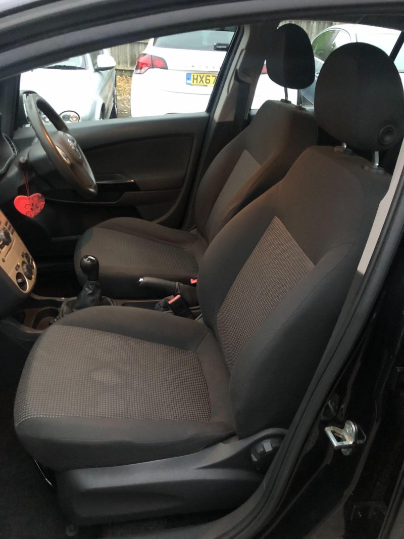 VAUXHALL CORSA