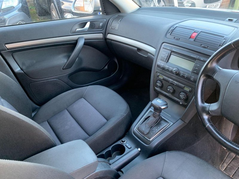 SKODA OCTAVIA