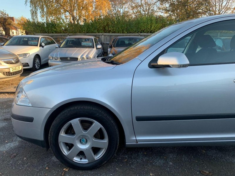 SKODA OCTAVIA