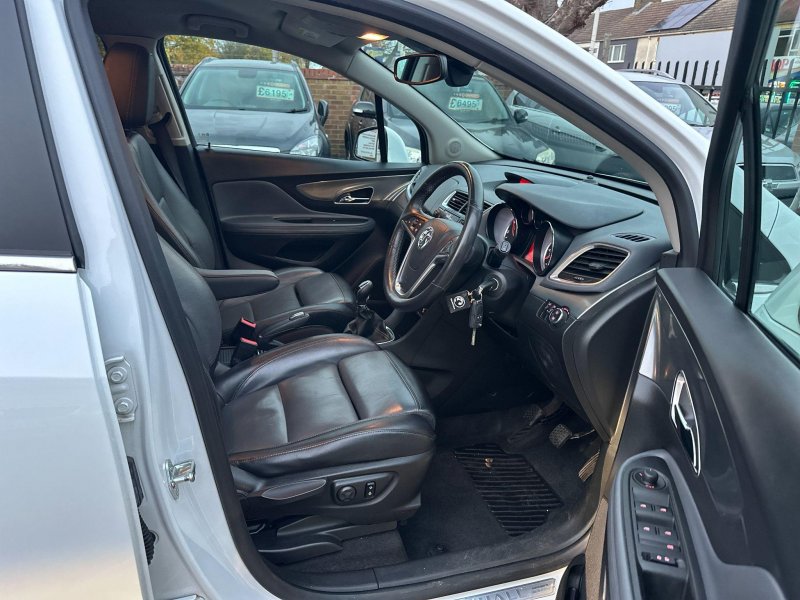 VAUXHALL MOKKA