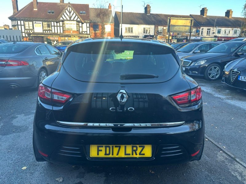 RENAULT CLIO