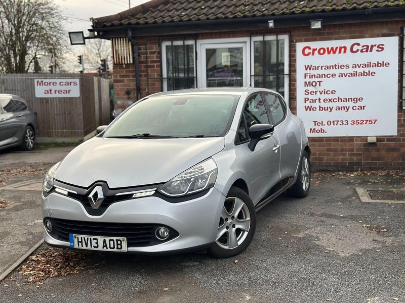 View RENAULT CLIO 1.2 16V Dynamique MediaNav Euro 5 5dr