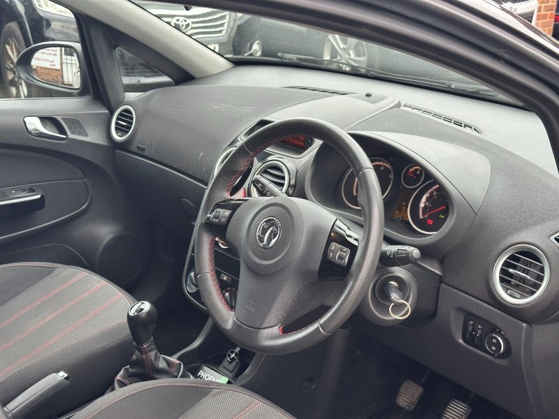 VAUXHALL CORSA