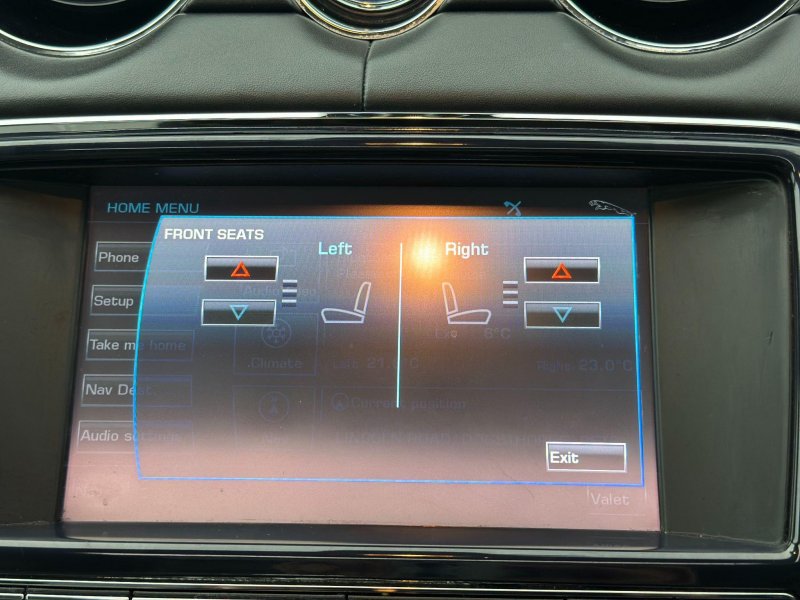JAGUAR XJ