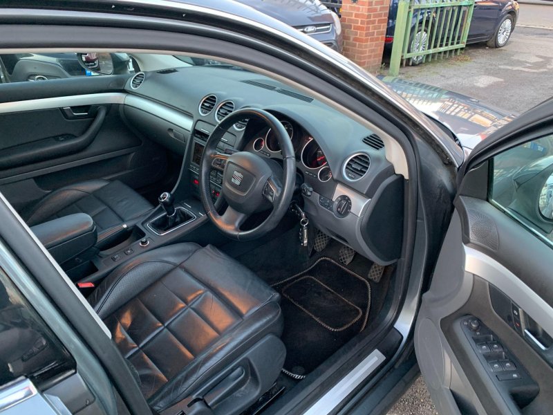 SEAT EXEO