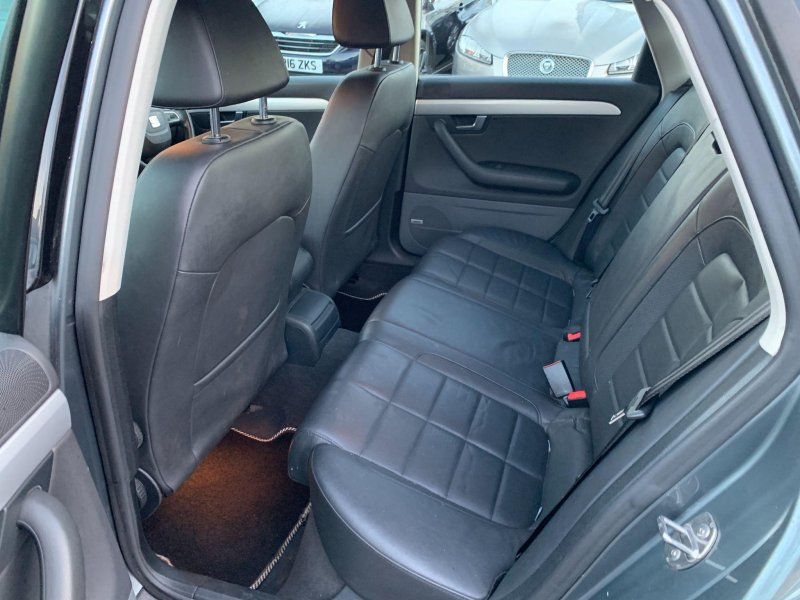 SEAT EXEO
