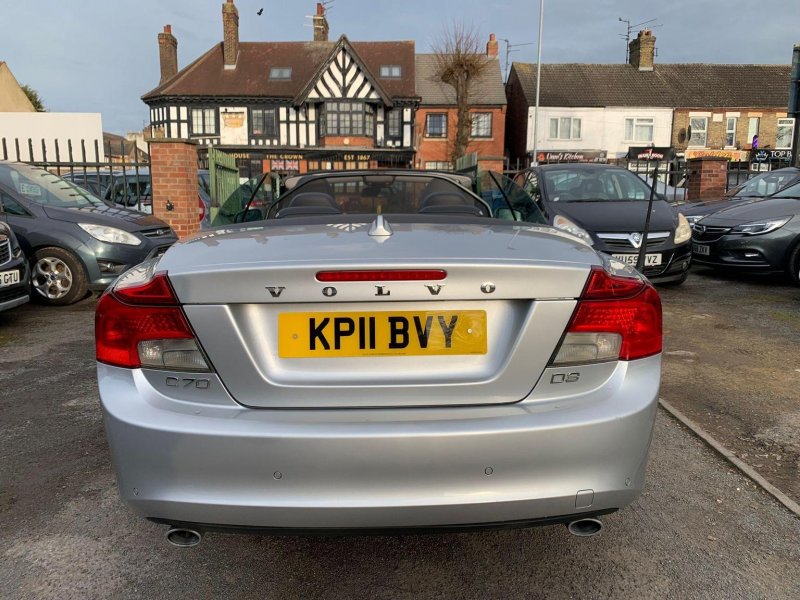 VOLVO C70