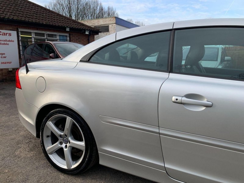 VOLVO C70