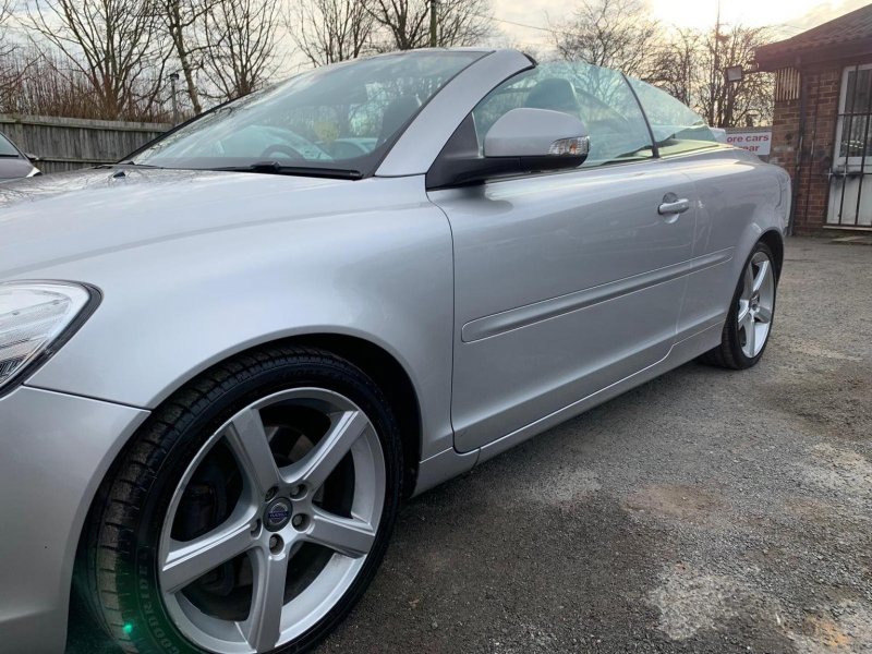 VOLVO C70