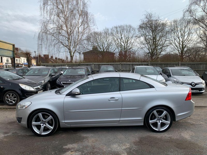 VOLVO C70