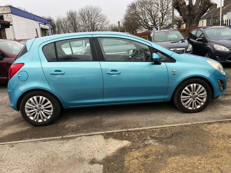 VAUXHALL CORSA