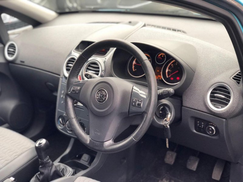 VAUXHALL CORSA