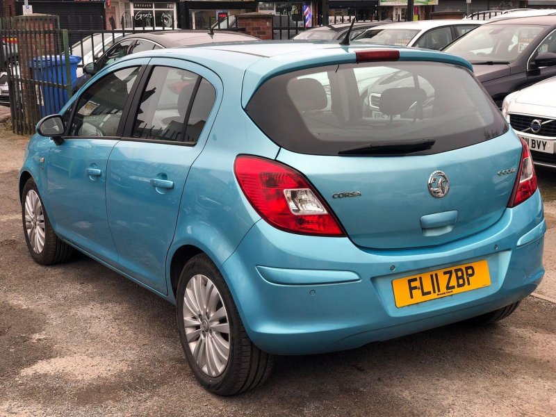 VAUXHALL CORSA
