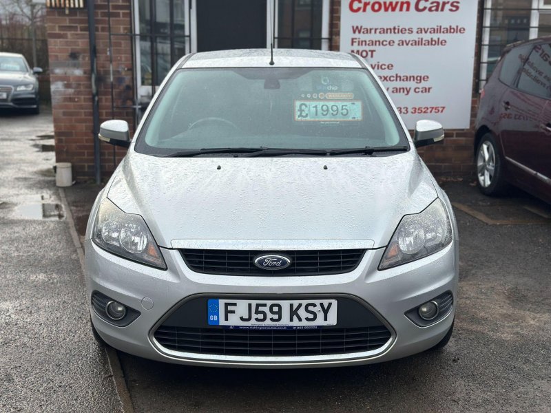 View FORD FOCUS 1.6 TDCi Zetec S Euro 5 (s/s) 5dr