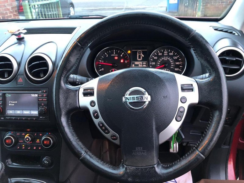 NISSAN QASHQAI