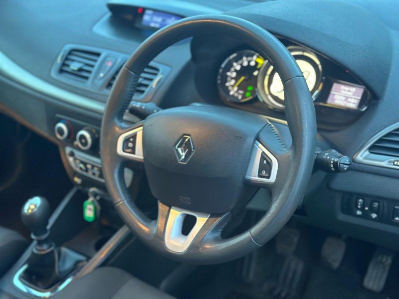 RENAULT MEGANE