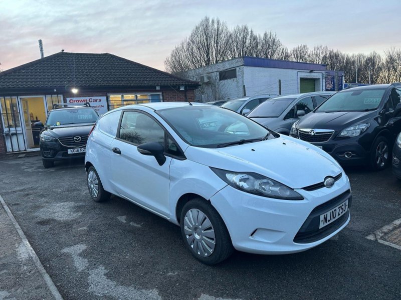 FORD FIESTA VAN
