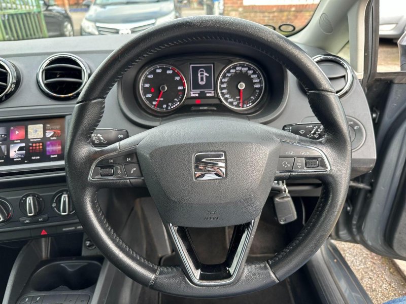 SEAT IBIZA
