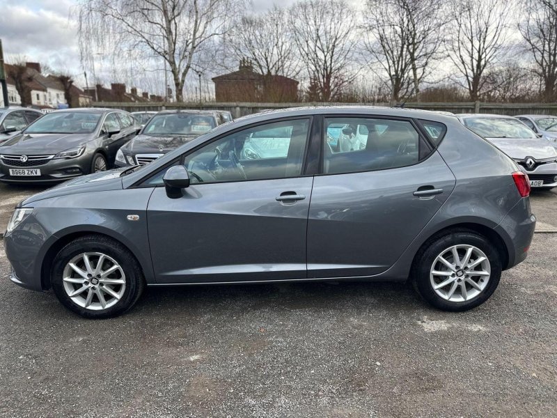 SEAT IBIZA