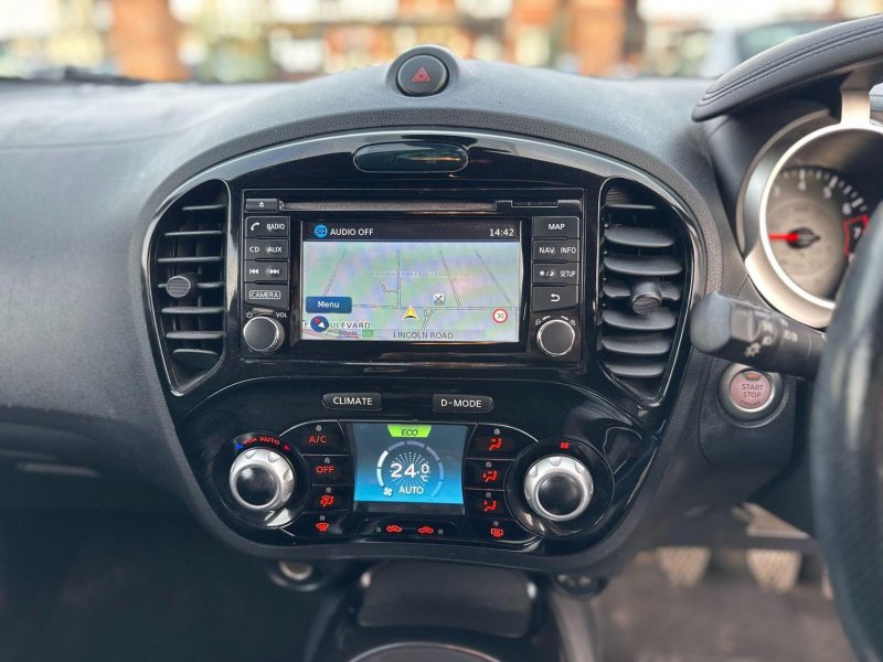NISSAN JUKE